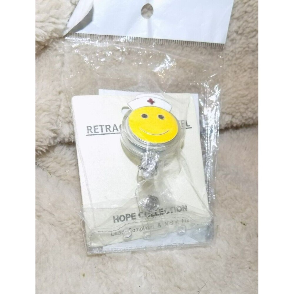 New Nurse ID Badge holder retractable